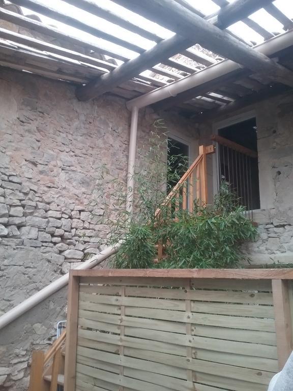 Lou Mas Li Pitchoun "Le Grenier" Apartment Горд Екстериор снимка