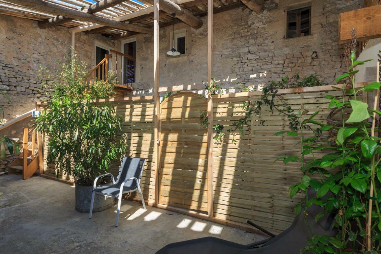 Lou Mas Li Pitchoun "Le Grenier" Apartment Горд Екстериор снимка